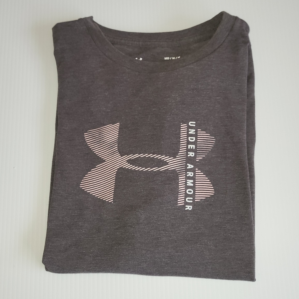 Under armour t-shirt Size M
